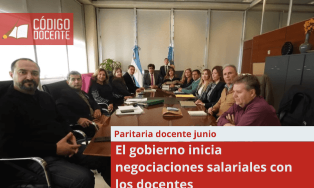 El gobierno inicia negociaciones salariales con los docentes