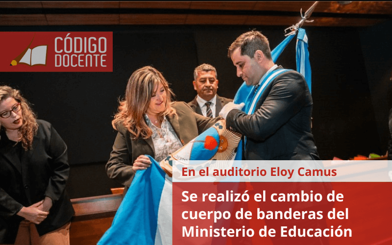 Se realizó el cambio de cuerpo de banderas del Ministerio de Educación